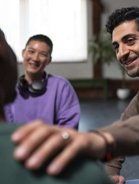 people-meeting-support-group people-meeting-support-group